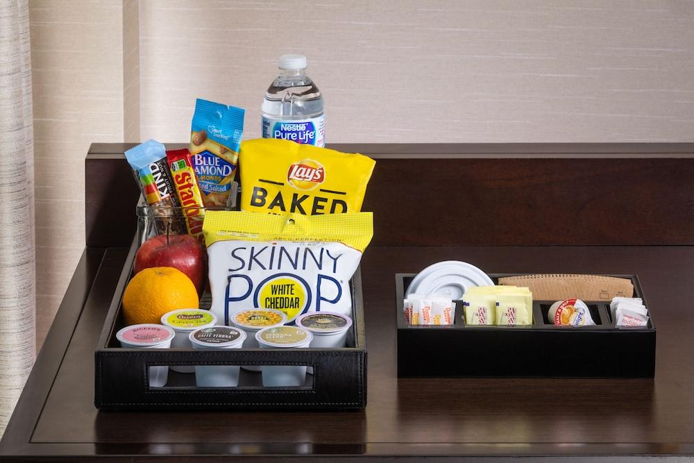 Hotel Homewood By Hilton Houston-willowbrook Mall 3*