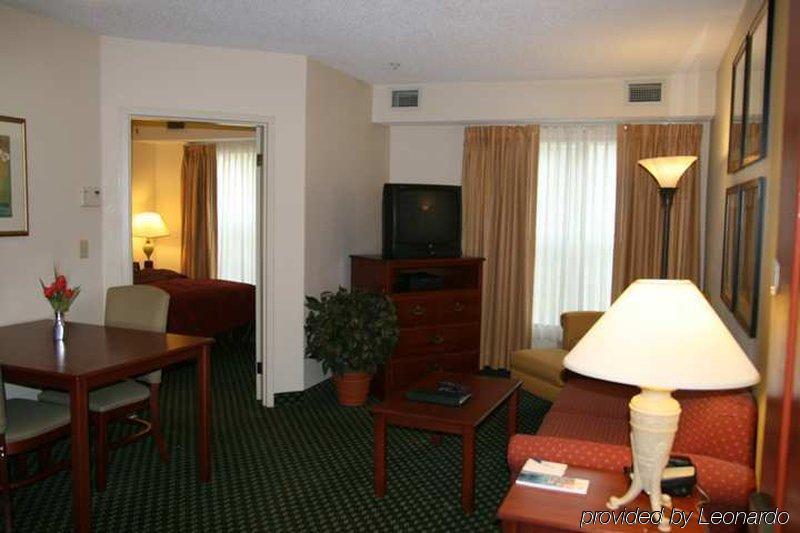 Homewood By Hilton Houston-willowbrook Mall 3* Houston